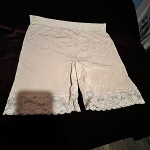 Women's Cream Lace Trim Shorts